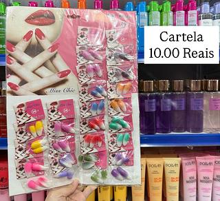 Cartela de Unhas Coloridas com 24 Pacotes