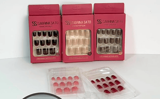 Unhas Postiços Sabrina Sato